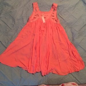 NWT Coral Linen Cutout Neckline Maternity Top