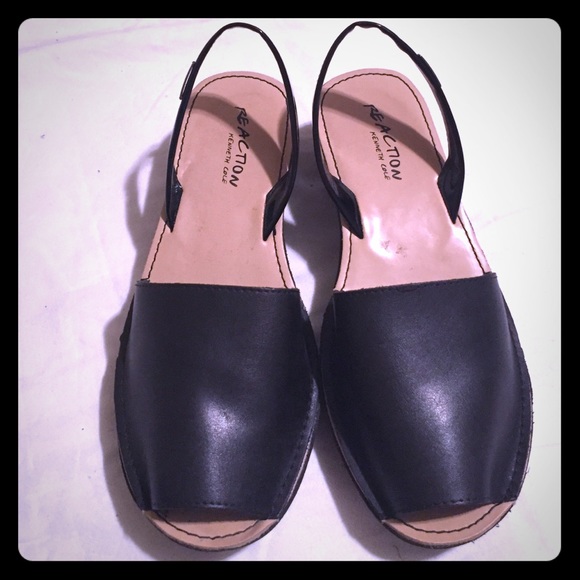 Kenneth Cole Reaction Shoes - Kenneth Cole Reaction Black Wedge Sandals