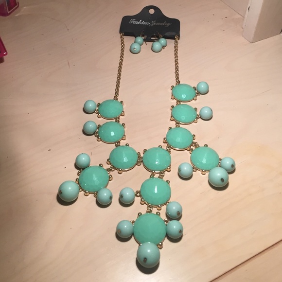Turquoise bubble necklace and earring set
