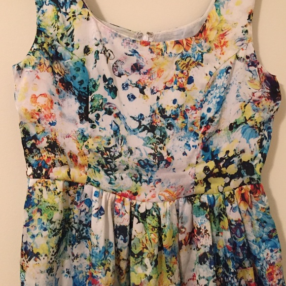 [sold] Colorful fit and flare dress - Picture 2 of 2