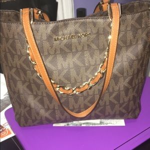 Michael Kors Harper Medium East West Tote