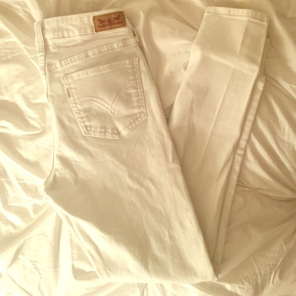 Levis white jeggings
