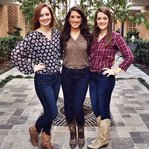 Meet your Posher, Lauren