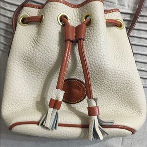 Vintage Dooney & Burke drawstring handbag.