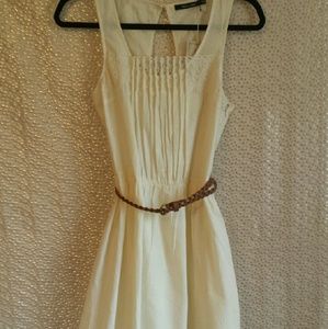 NWT white size M cotton dress with lace