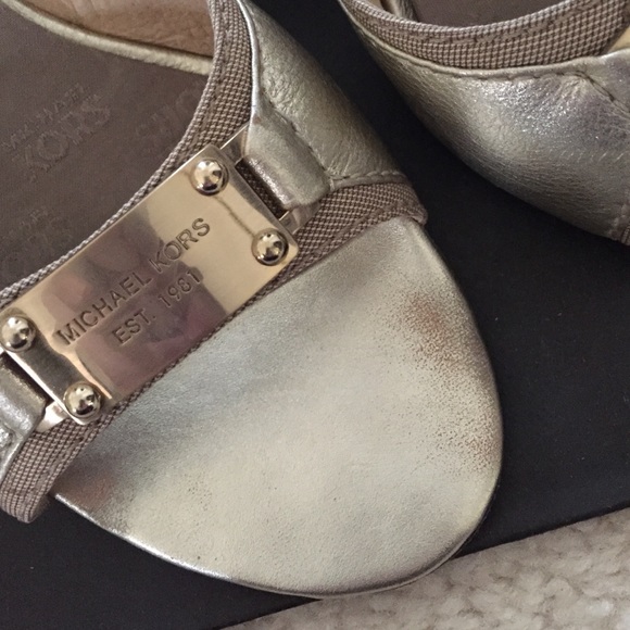 Michael Kors Sandals - Picture 4 of 4