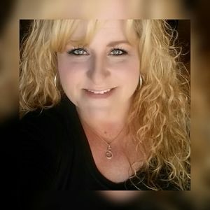 Meet your Posher, Sonia