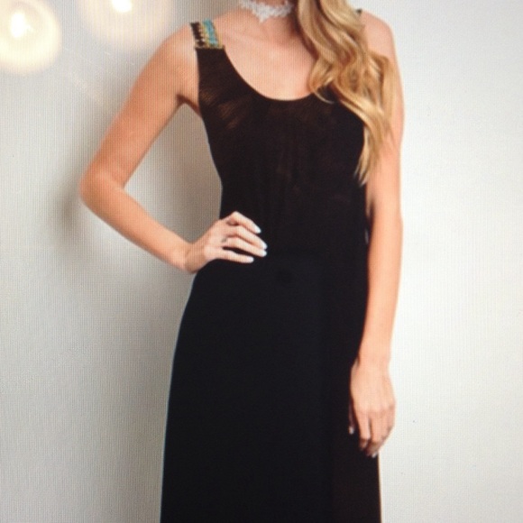 BEAUTIFUL  MULTI COLORED ON BLACK DRESS - Picture 2 of 4