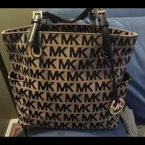 SOLD Michael Kors Jet Set Tote