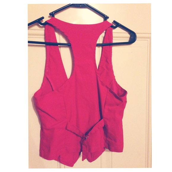 Pink vest - Picture 2 of 2