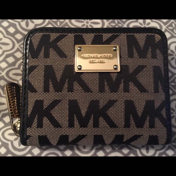 SOLD Michael Kors Logo Small Wallet