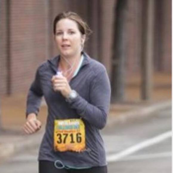 Meet your Posher, Katie - Picture 1 of 1