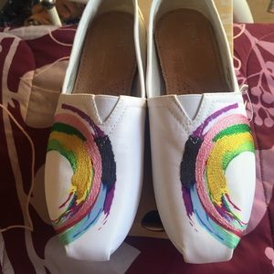 White Toms With Colorful design