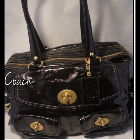 🚫Sold coach patent leather Limited Edition Peyton