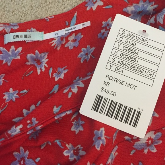 red and blue floral skater dress - Picture 2 of 3