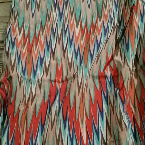 Skirt - Picture 2 of 3