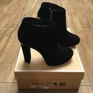 Michael Kors Black Suede Platform Ankle Boots 6.5