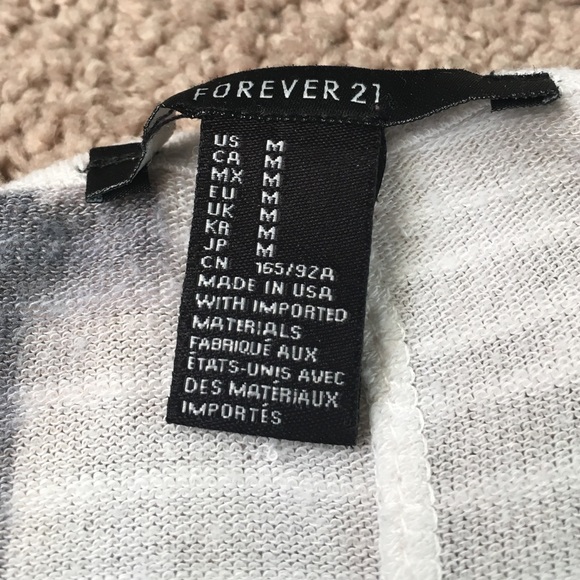 Cross sweater - Picture 2 of 3