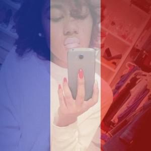 Meet your Posher, Zena