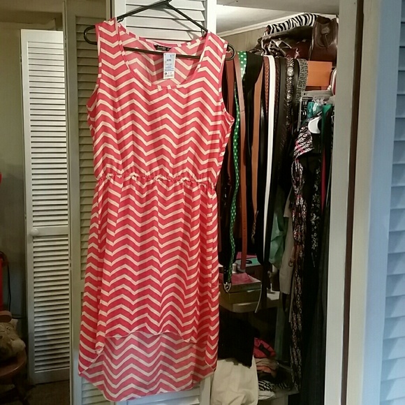 Short sleeve summer dress