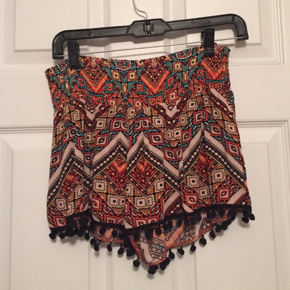 tribal printed flowy shorts.