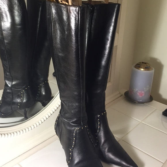 Michael kors leather boots with gold studs - Picture 4 of 4