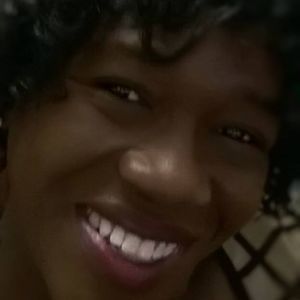 Meet your Posher, Lorraine