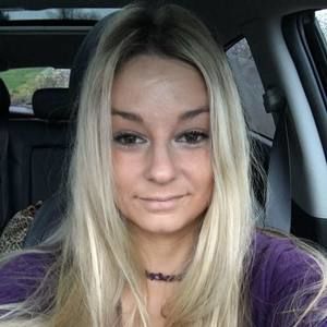 Meet your Posher, Lay lay