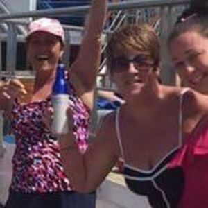 Meet your Posher, Elena