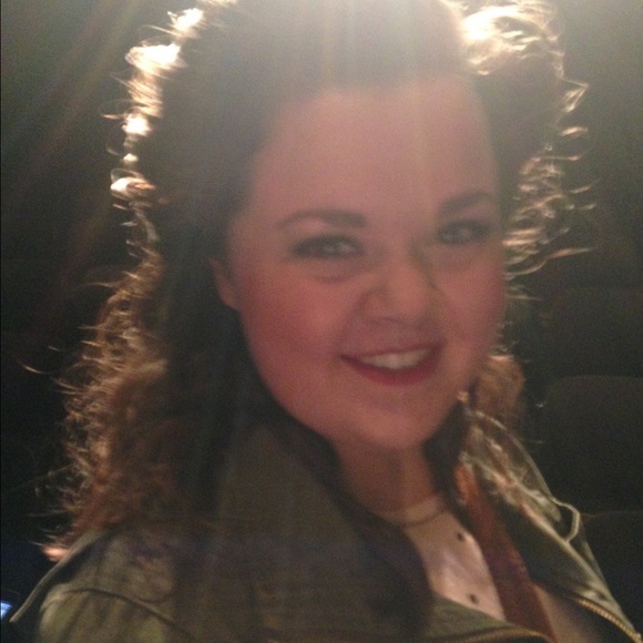 Meet your Posher, Ashtyn - Picture 1 of 1