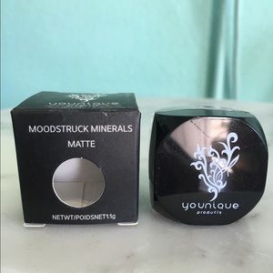 Younique Mineral Eyeshadow