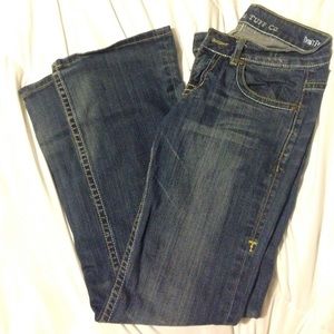 Cowgirl tuff co jeans. 25/31