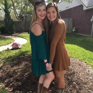 Meet your Posher, Annie