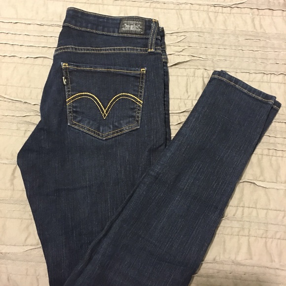 Levi's skinny jeans