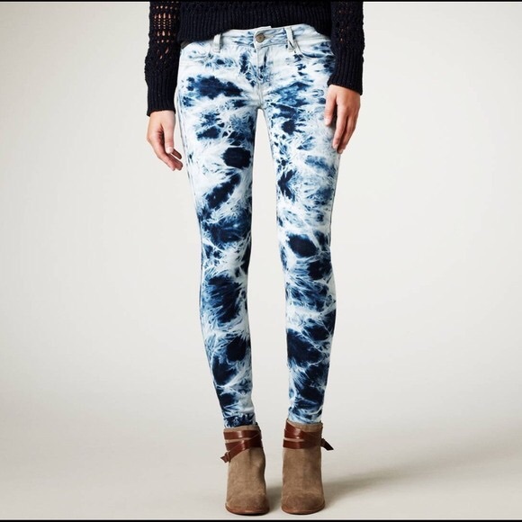 American Eagle blue jeggings