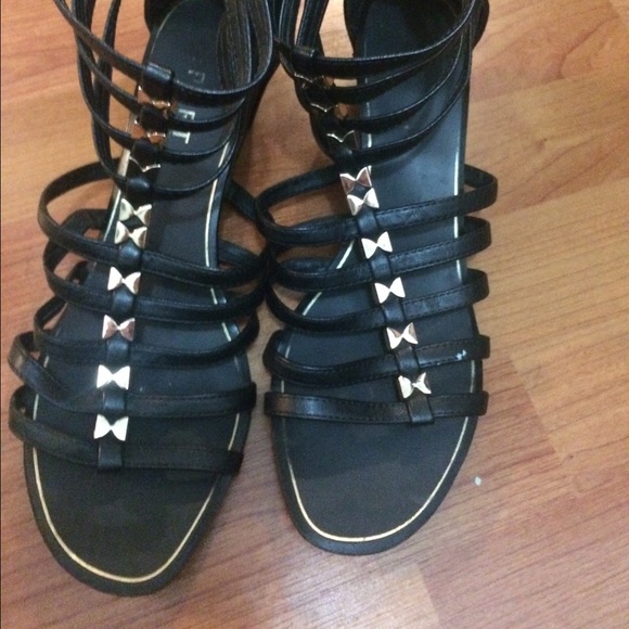 Black gladiator sandal
