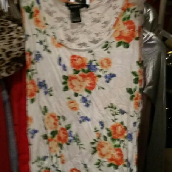 Tank top - Picture 1 of 3