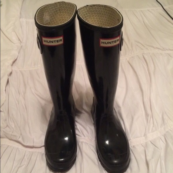 Hunter Shoes - DONT BUY
