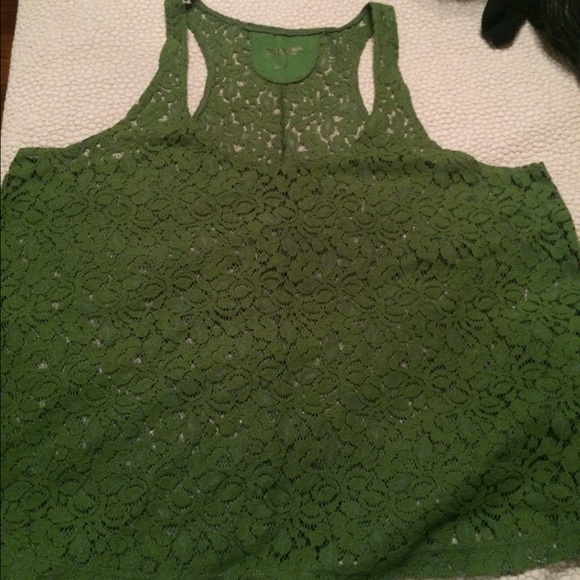 Arizona (juniors) olive lace tank size Large