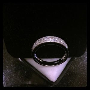 BRAND NEW! Rhodium plated sterling silver band