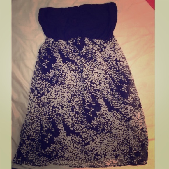 Strapless floral dress - Picture 1 of 3