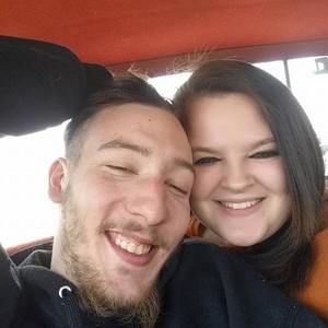 Meet your Posher, Julissa