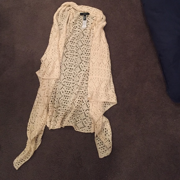 Forever 21 boho long crochet vest