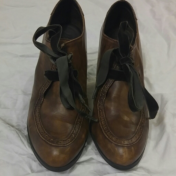 born shoes discount