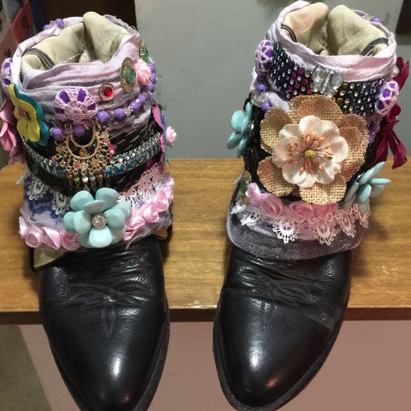 Upcycled Dan post cowboy boots size 9-9.5