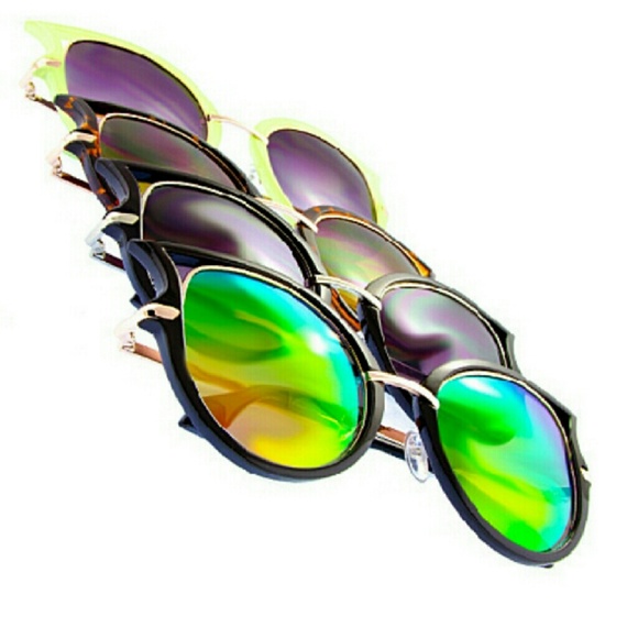 Cat-eyes sunglasses/ sunnis - Picture 2 of 3