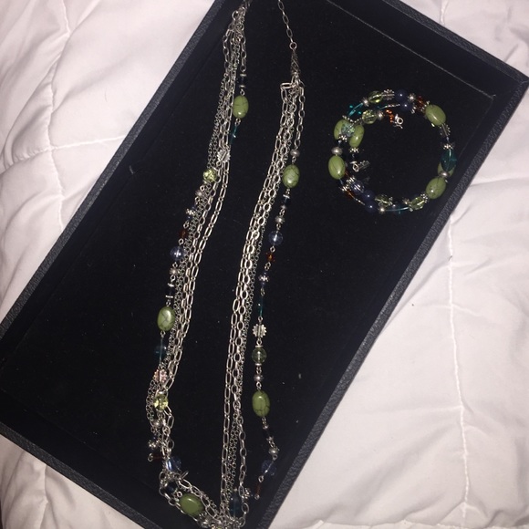 Green Necklace and Bracelet