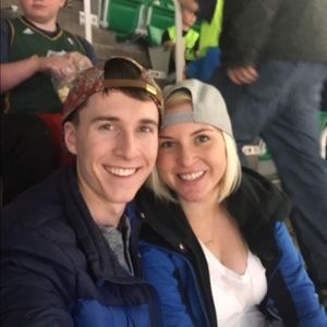 Meet your Posher, Carly