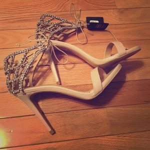 🎉Express Heels Sz 9 NWT🎉