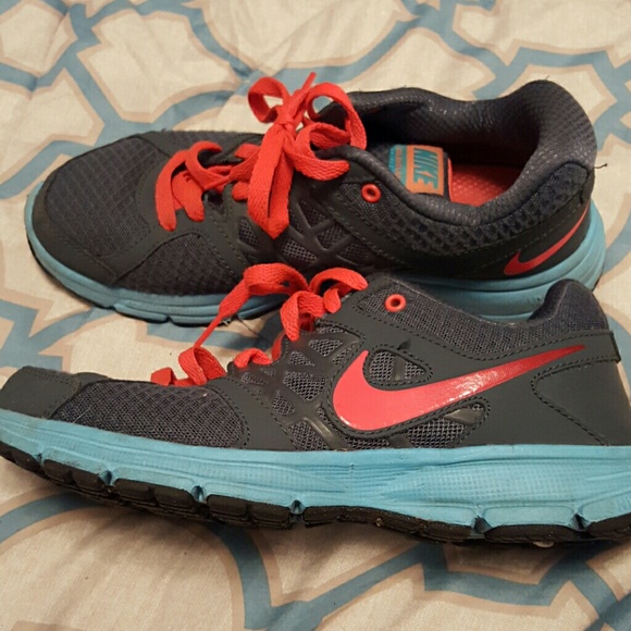 Women's Nike Relentless 2